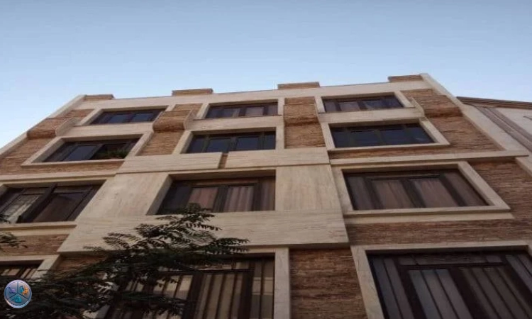 پیچ و رولپلاک سنگ نما